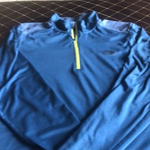 North face 1/4 zip